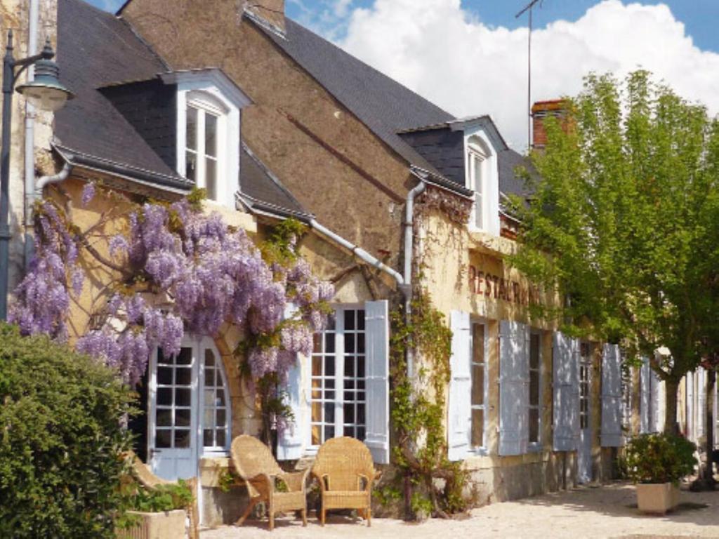 Residence Hoteliere La Marine Combleux Buitenkant foto